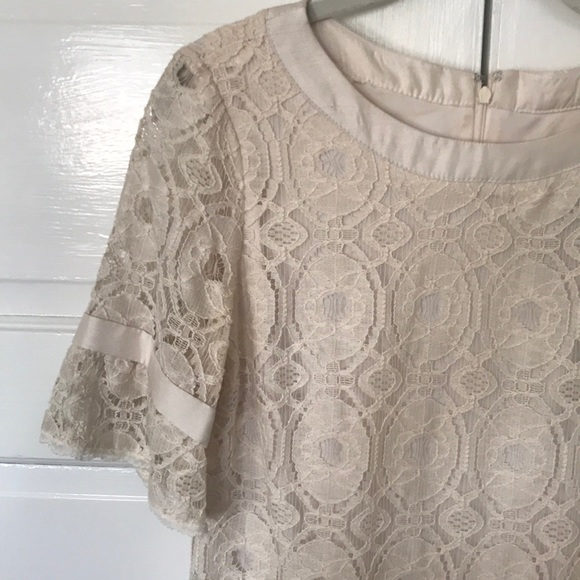 Liz Claiborne Dresses & Skirts - Liz Claiborne Lace Shift Dress EUC